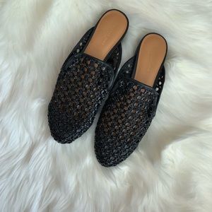 NWT AEO Black Woven Sandals Size 8